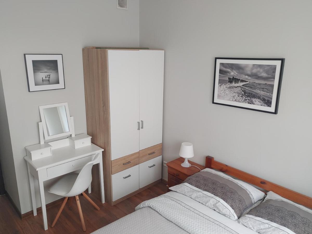 Swinoujscie Platan Patio 6 - Berry Apartments 外观 照片