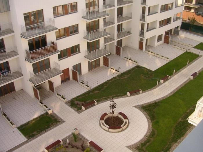 Swinoujscie Platan Patio 6 - Berry Apartments 外观 照片